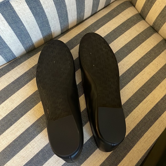 Lauren Ralph Lauren shoes - size 8.5 - Picture 3 of 4